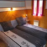 بيت للعطل Les Balcons De La Chiusa