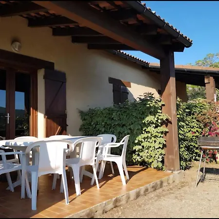 בית נופש Les Balcons De La Chiusa Vico